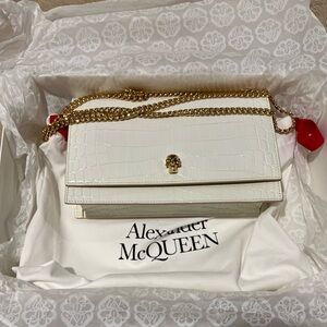 Alexander McQueen White Clutch with Gold Hardware and Chain Strap